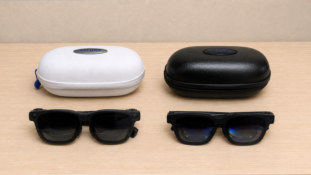 VITURE BeastとLuma Ultraを専用ケースと一緒に並べて比較